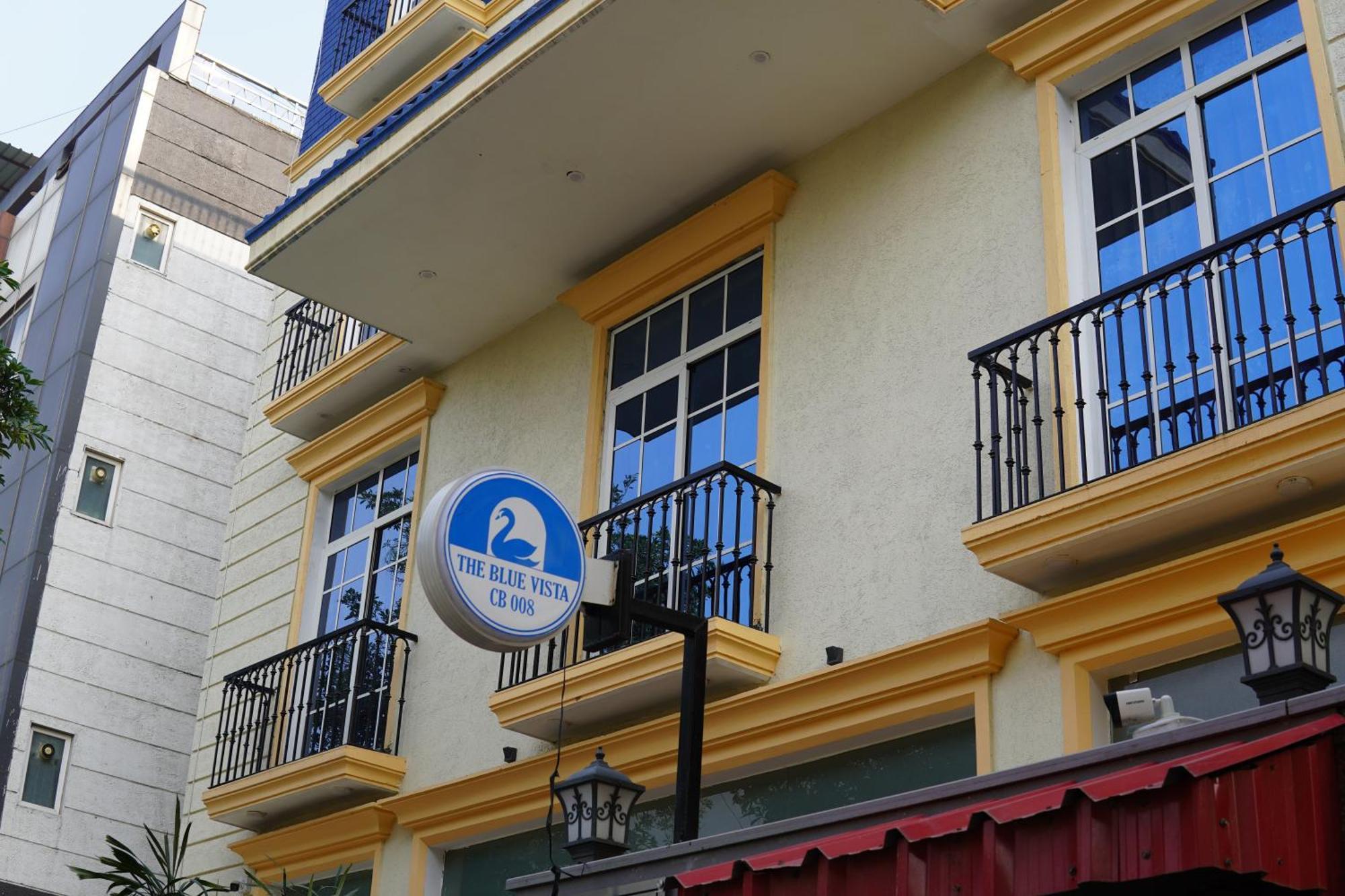 Hotel The Blue Vista Greater Noida Exterior foto